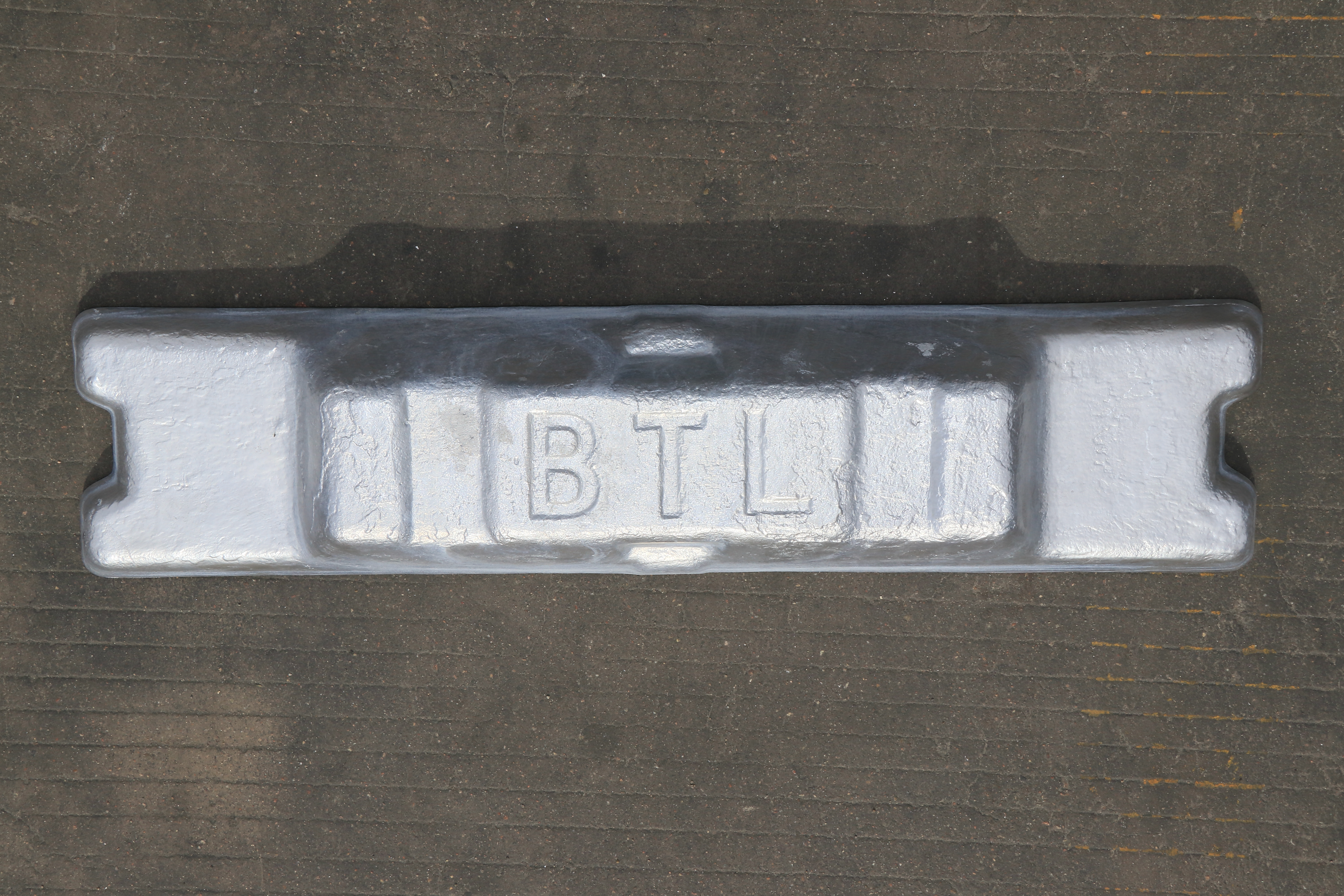 高纯铝 99.90--99.98